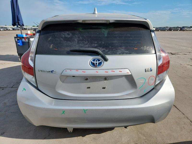 2016 TOYOTA PRIUS C JTDKDTB34G1121821