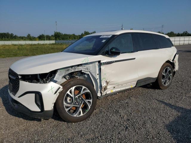 2025 LINCOLN NAUTILUS P 5LMPJ8J42SJ882001