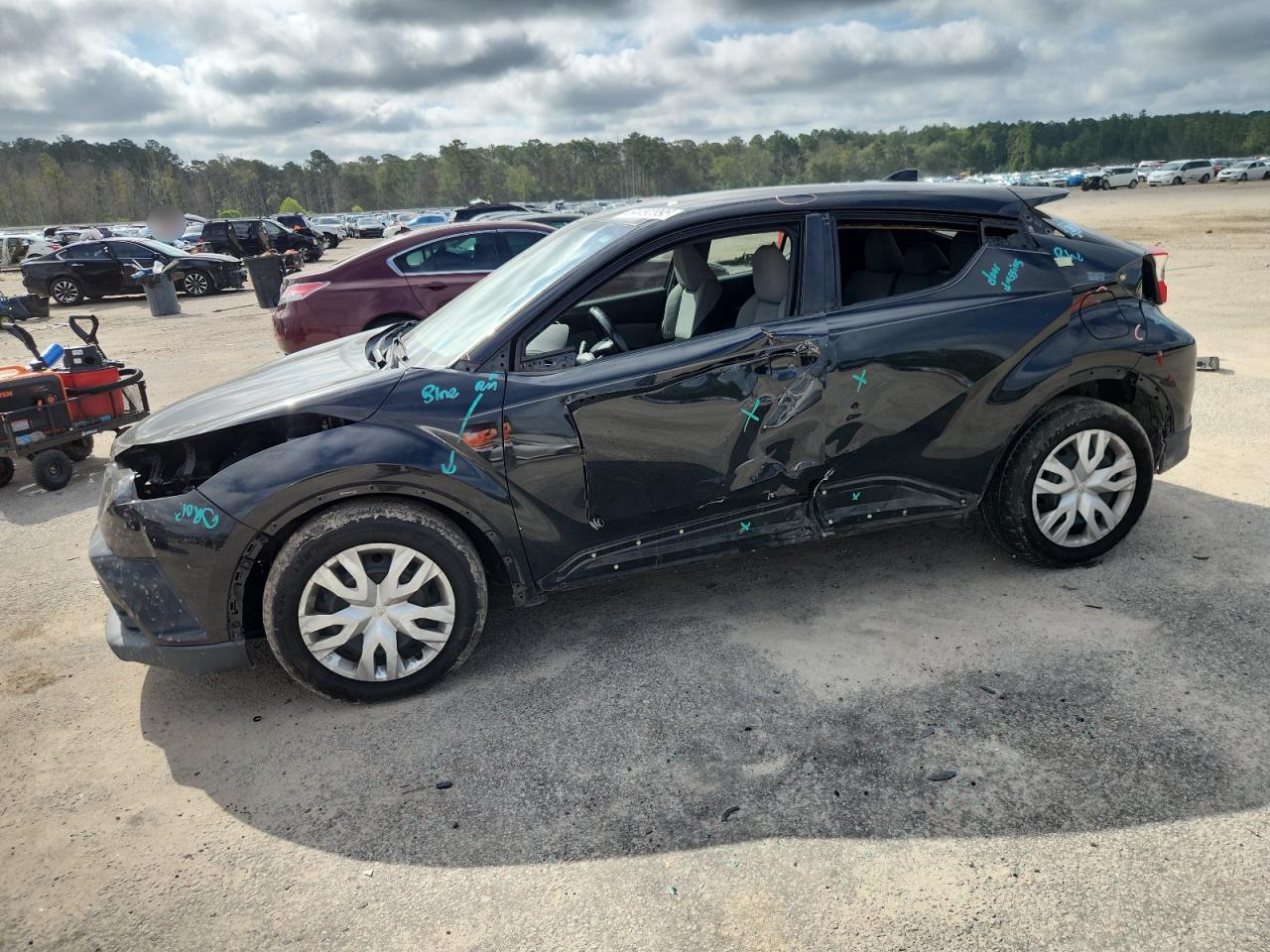 TOYOTA C-HR XLE