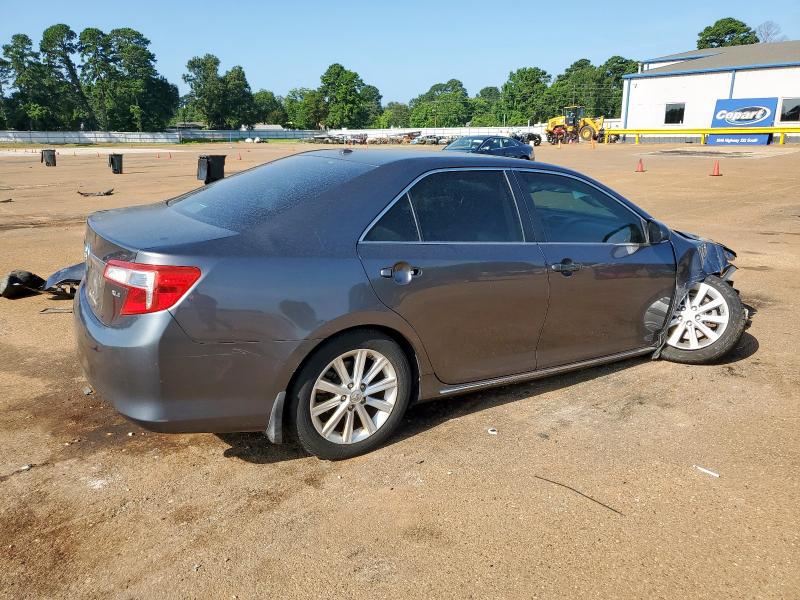 Vin: 4t1bk1fk1du530702, lot: 63667525, toyota camry se 20133