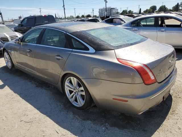 JAGUAR XJL 2011 gray sedan 4d gas SAJWA2GB9BLV09985 photo #3