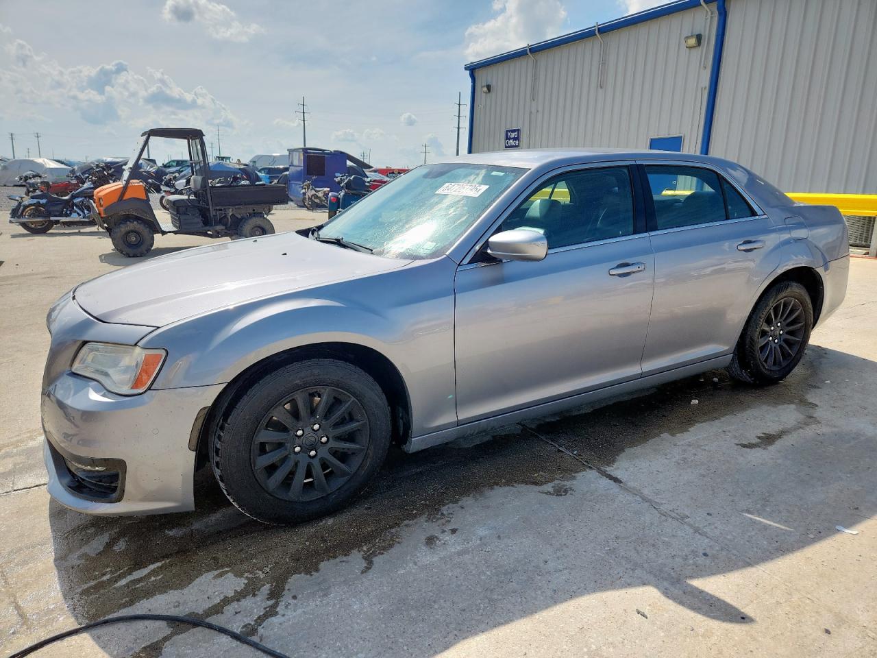 CHRYSLER 300