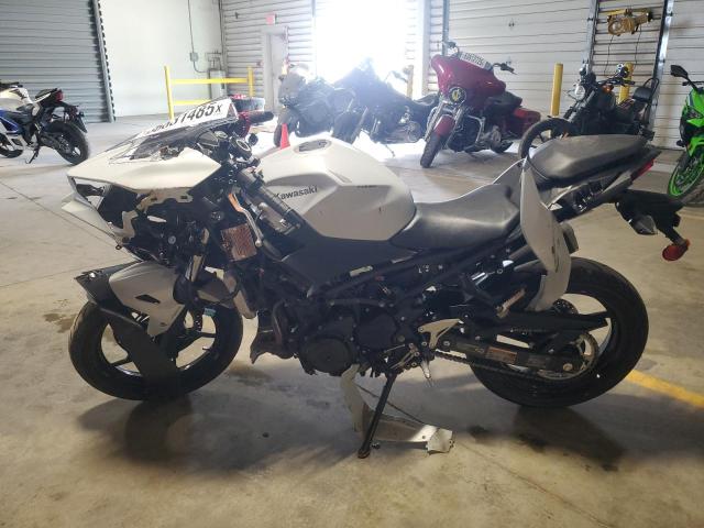 2025 KAWASAKI EX500 ML5EXGG17SDA52582