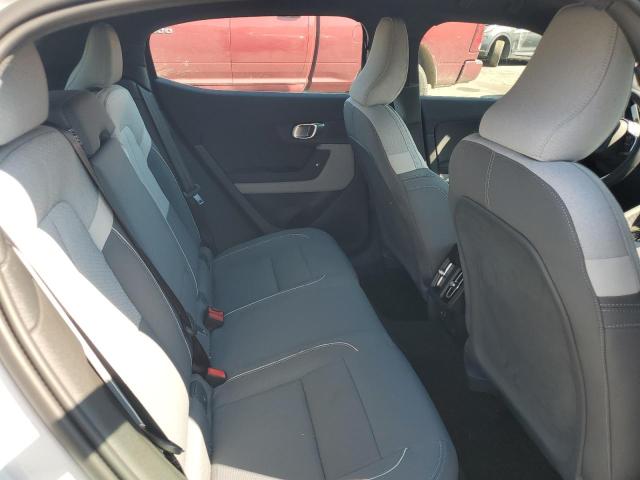 2023 POLESTAR 2 - YSMEG3KA6PL110654