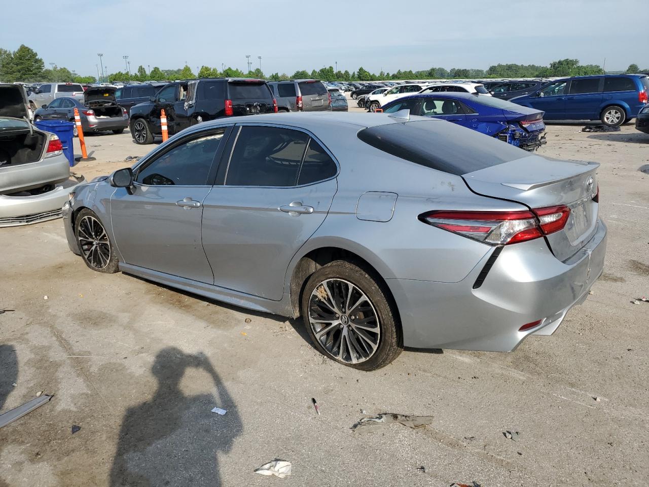 TOYOTA CAMRY L
