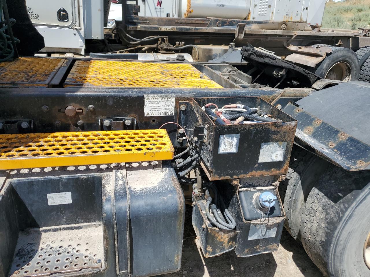 Lot #3256582682 2015 KALMAR OTTAWA4X2