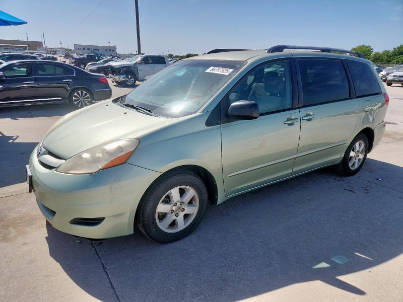 TOYOTA SIENNA CE