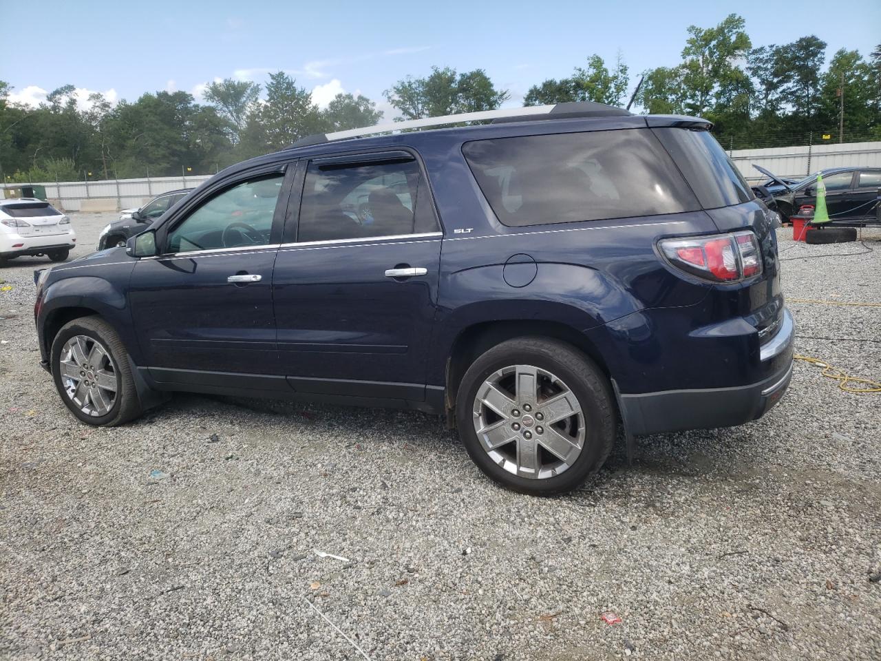 GMC ACADIA SLT-2