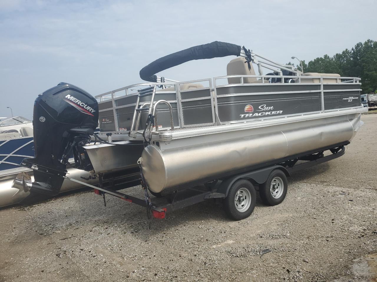 Lot #3277009241 2024 SUN TRACKER BOAT