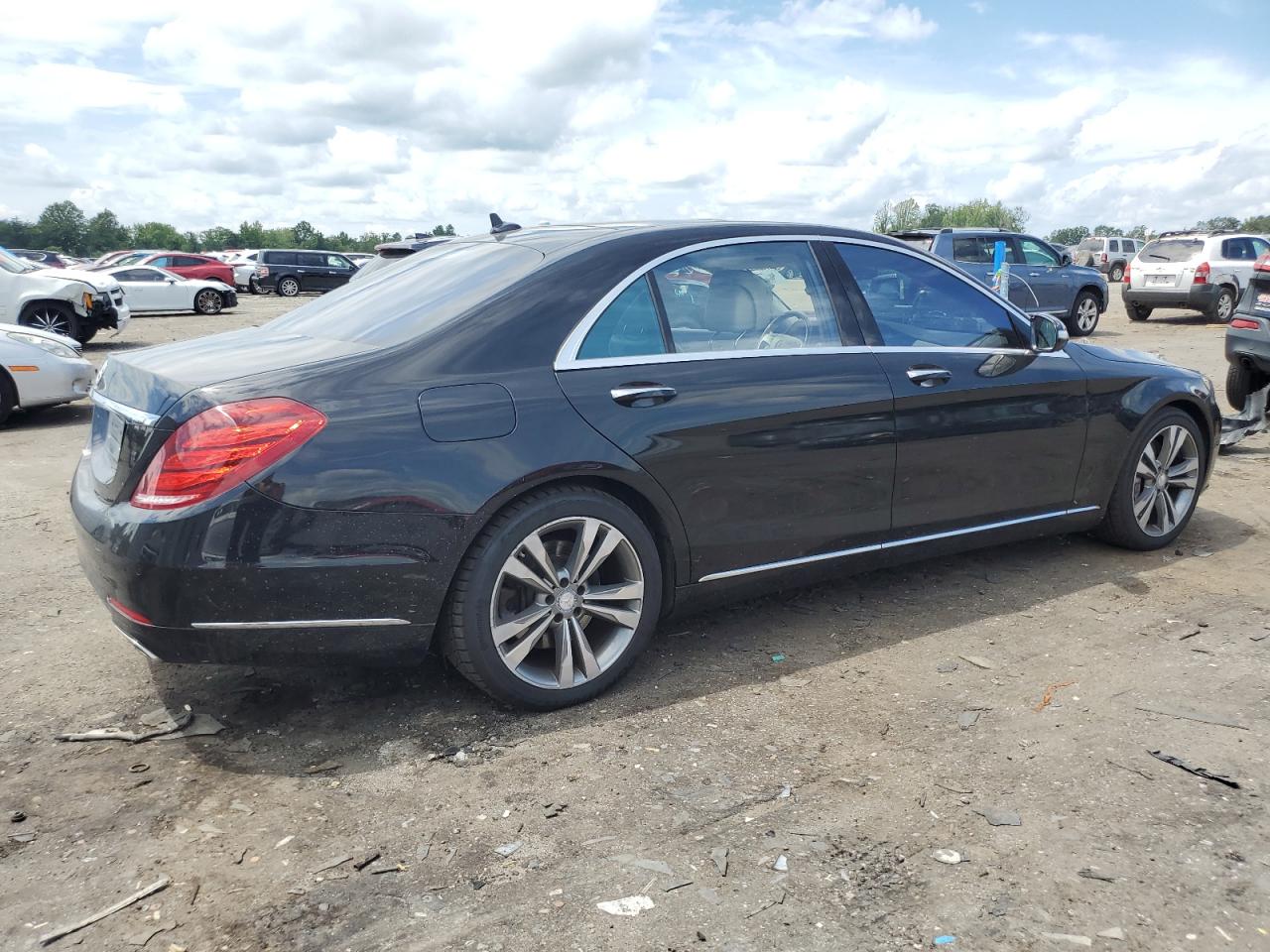 MERCEDES-BENZ S-CLASS 550