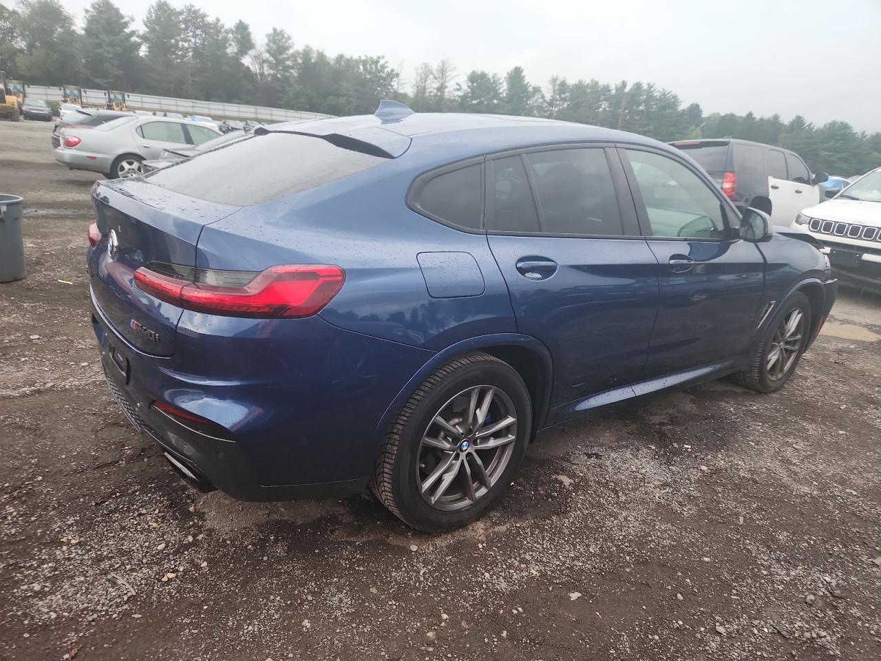 BMW X4 M M40I