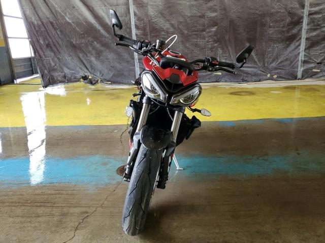 2025 TRIUMPH MOTORCYCLE STREET TRI SMTA614K3STCH0586