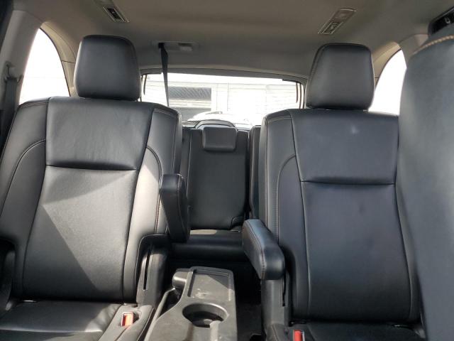 2019 TOYOTA HIGHLANDER SE - 5TDJZRFH6KS568491