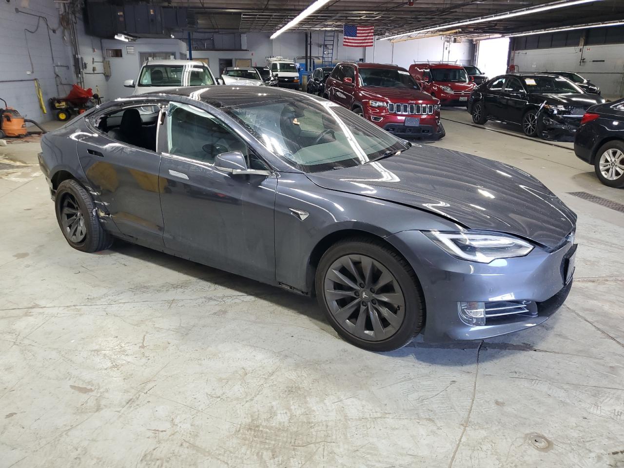 TESLA MODEL S