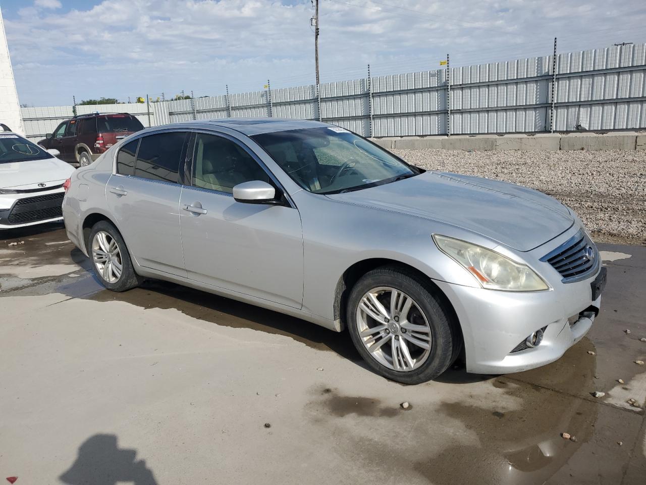INFINITI G37