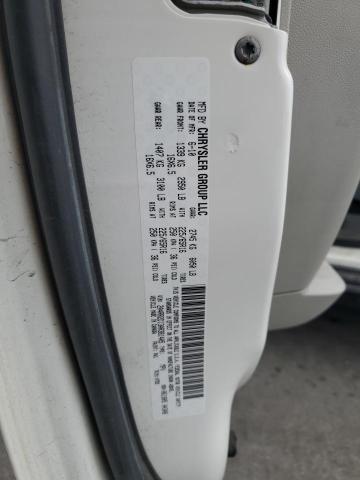 2010 CHRYSLER TOWN & COU - 2A4RR2D13AR381405