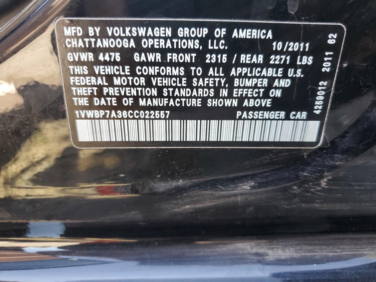 VOLKSWAGEN PASSAT SE