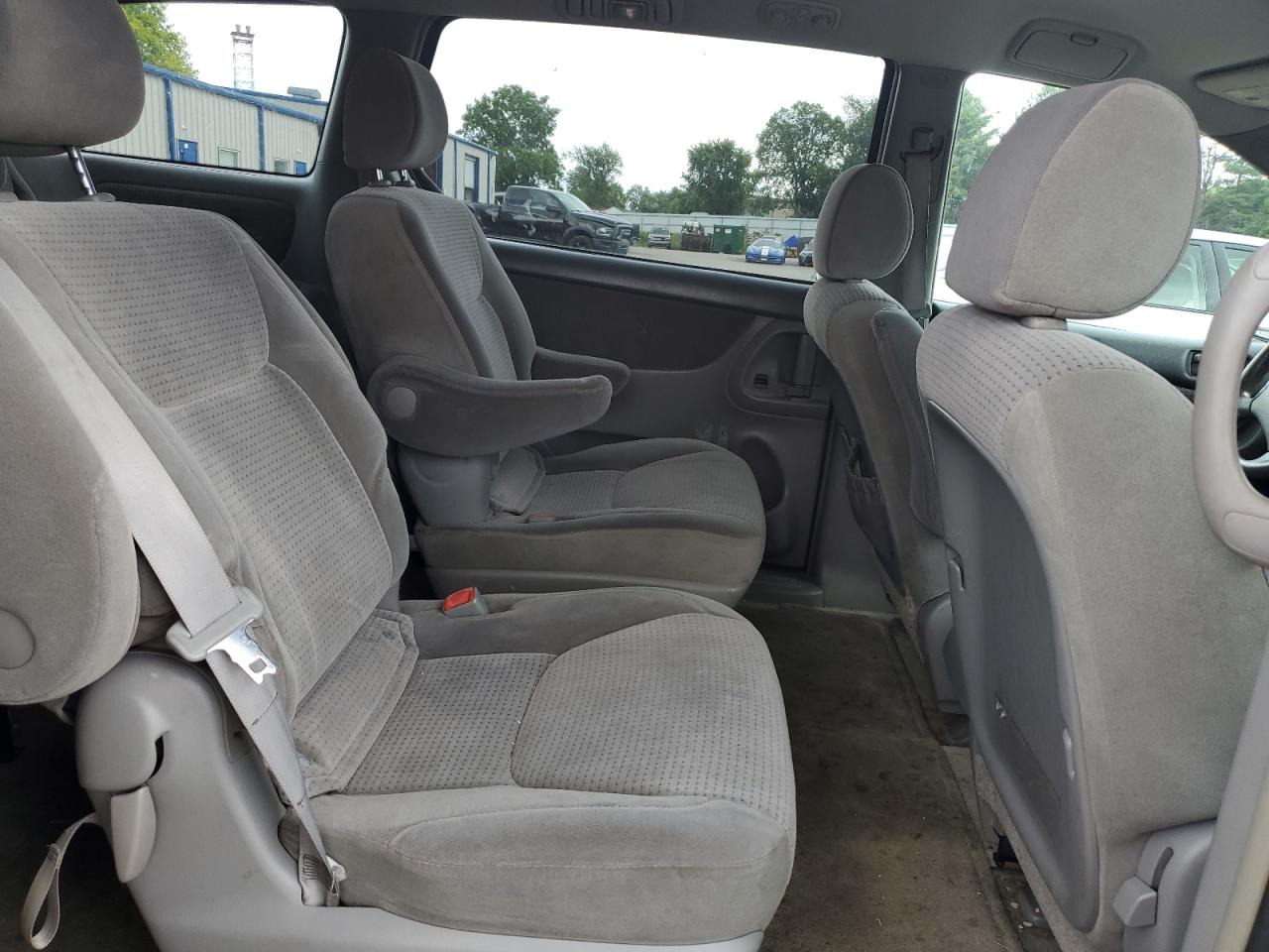 Lot #3294153940 2006 TOYOTA SIENNA CE