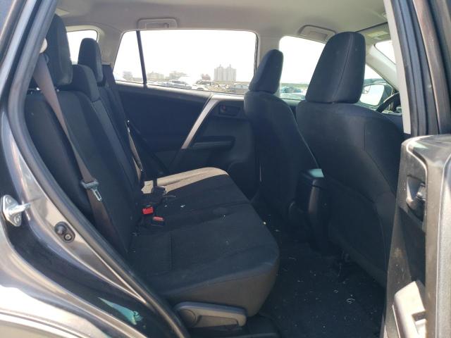 2018 TOYOTA RAV4 LE JTMZFREV8JJ739983