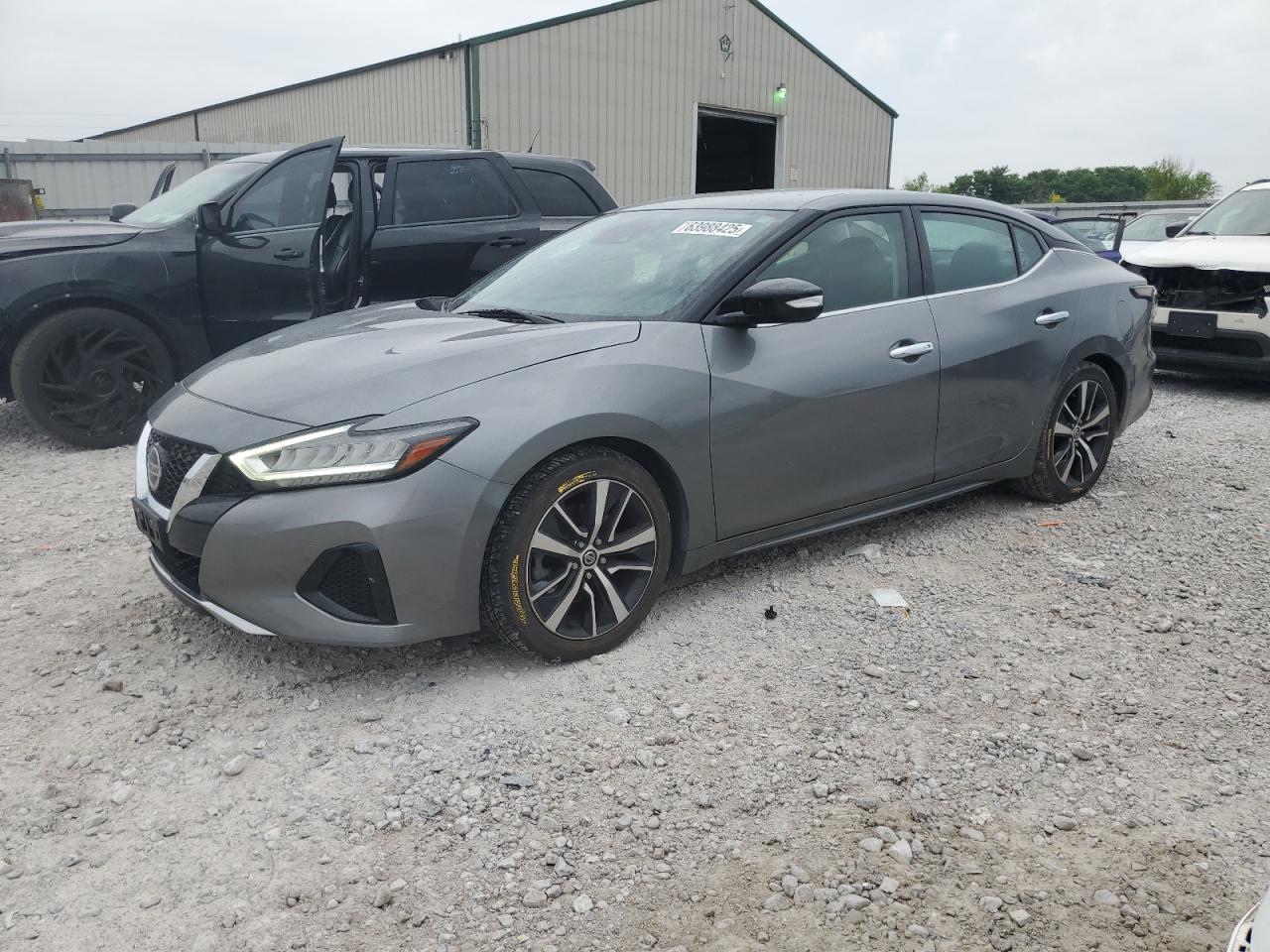 NISSAN MAXIMA SV