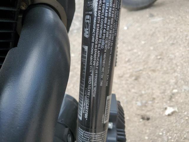 2016 HARLEY-DAVIDSON FXDB DYNA - 1HD1GXM11GC327705