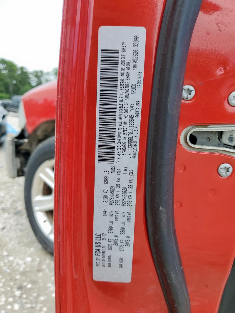 2018 RAM 1500 SLT 1C6RR6LT8JS123645