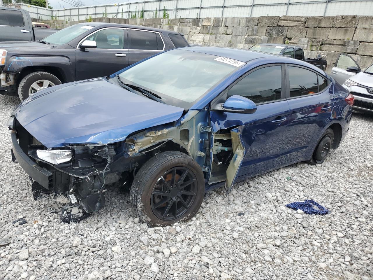 HYUNDAI ELANTRA SEL