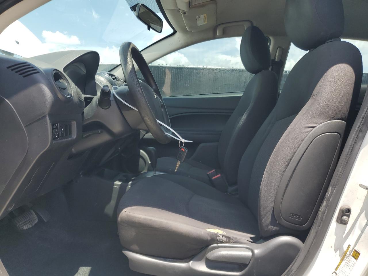 MITSUBISHI MIRAGE ES