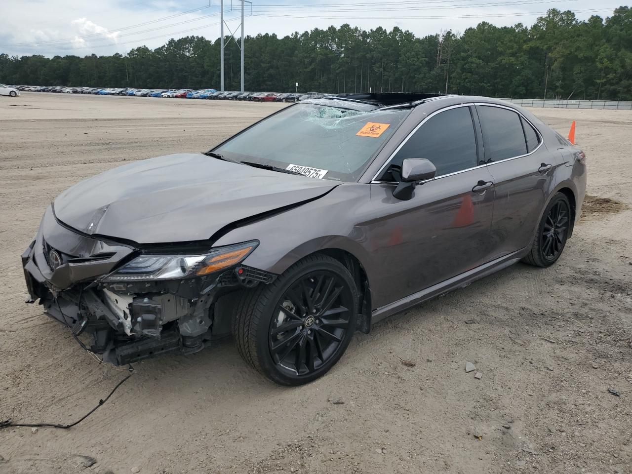 TOYOTA CAMRY TRD