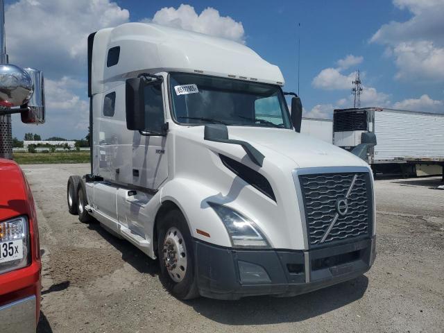 VOLVO VN VNL 2019 white  diesel 4V4NC9EH8KN209691 photo #1