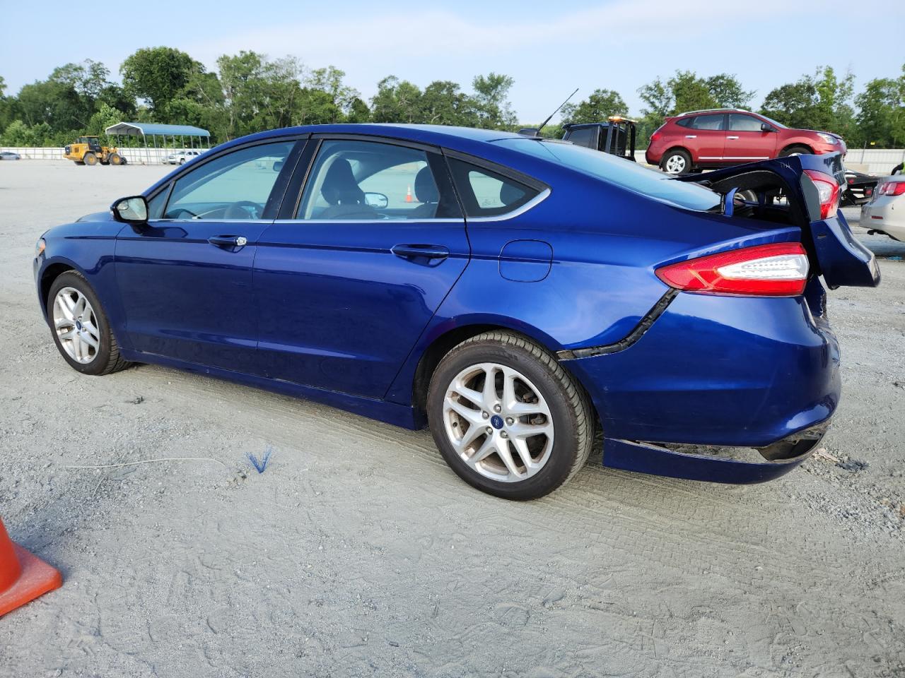 FORD FUSION SE
