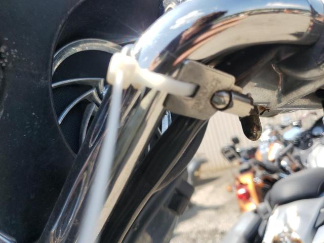 2009 HARLEY-DAVIDSON FLHTCU 1HD1FC4119Y671584
