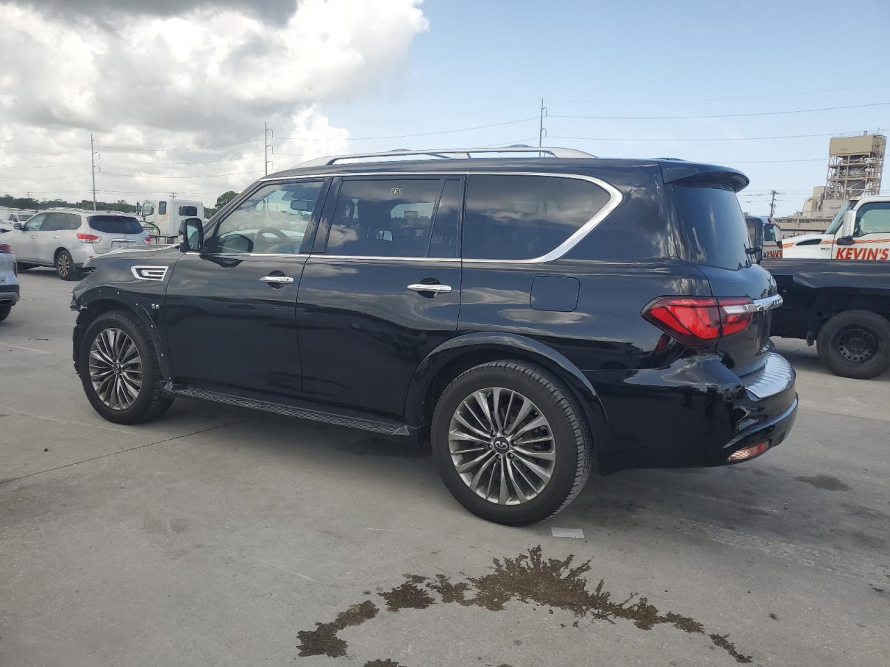 INFINITI QX80 LUXE