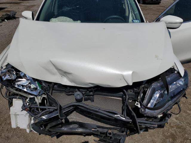 2015 NISSAN ROGUE S 5N1AT2MV3FC780964