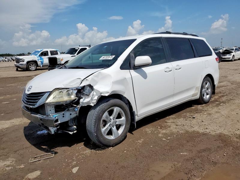2011 TOYOTA SIENNA LE - 5TDKK3DC7BS174124