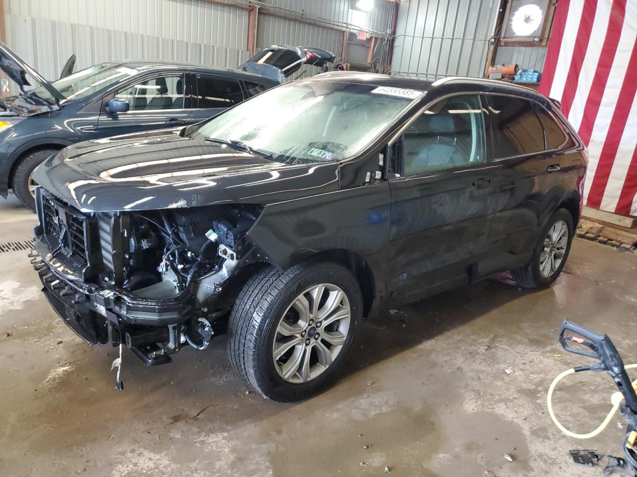 FORD EDGE TITANIUM