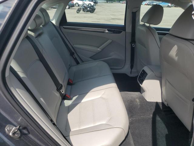 2016 VOLKSWAGEN PASSAT SE 1VWBT7A32GC051071