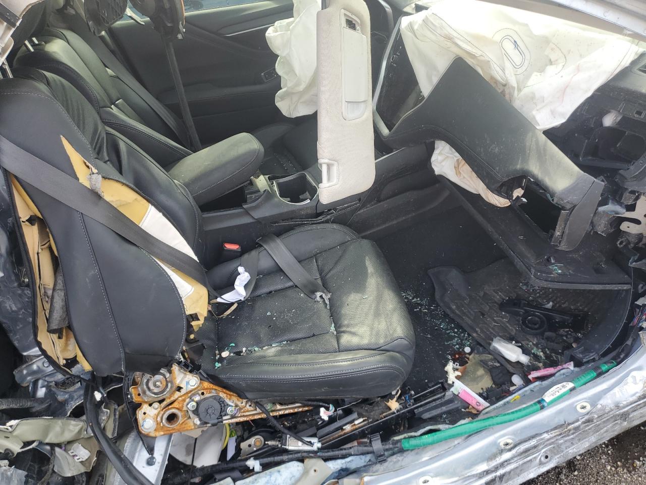 SUBARU OUTBACK LIMITED