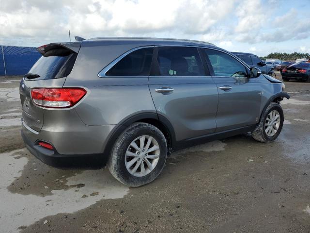 2017 KIA SORENTO LX 5XYPG4A35HG271653