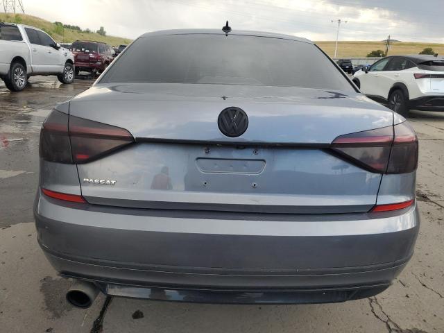 2017 VOLKSWAGEN PASSAT R-L 1VWDT7A3XHC066282