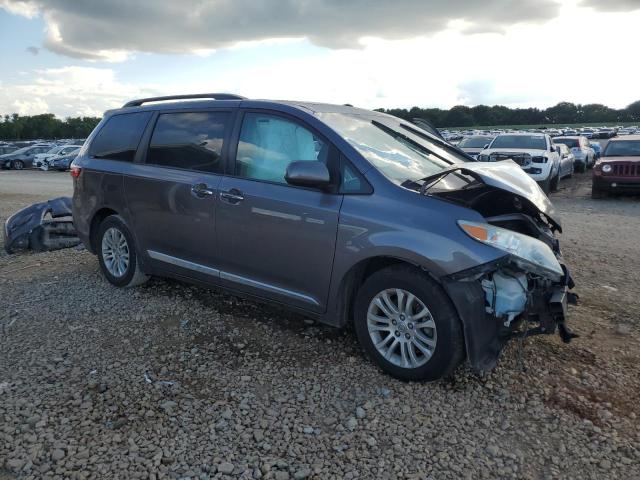 2016 TOYOTA SIENNA XLE - 5TDYK3DC0GS738732