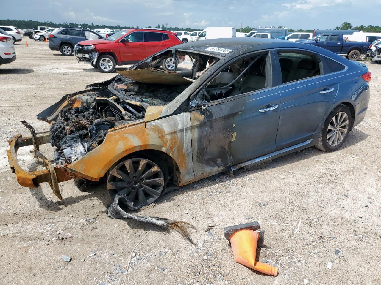 HYUNDAI SONATA SPORT