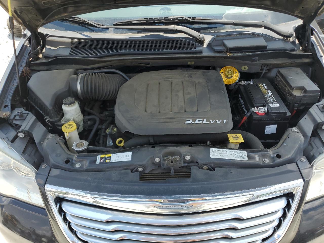 CHRYSLER TOWN & COUNTRY TOURING