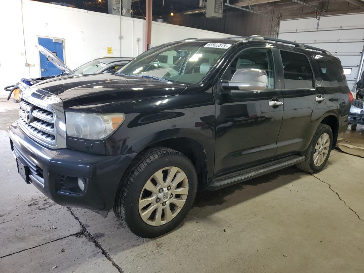 TOYOTA SEQUOIA PLATINUM
