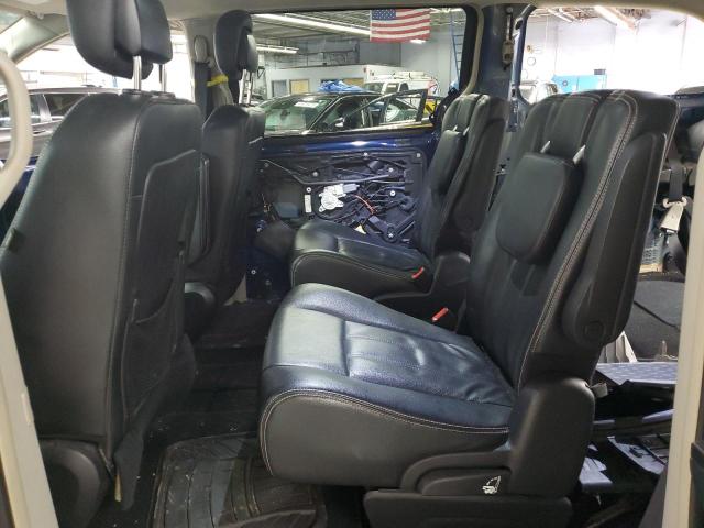 2015 CHRYSLER TOWN & COU - 2C4RC1BG1FR696574