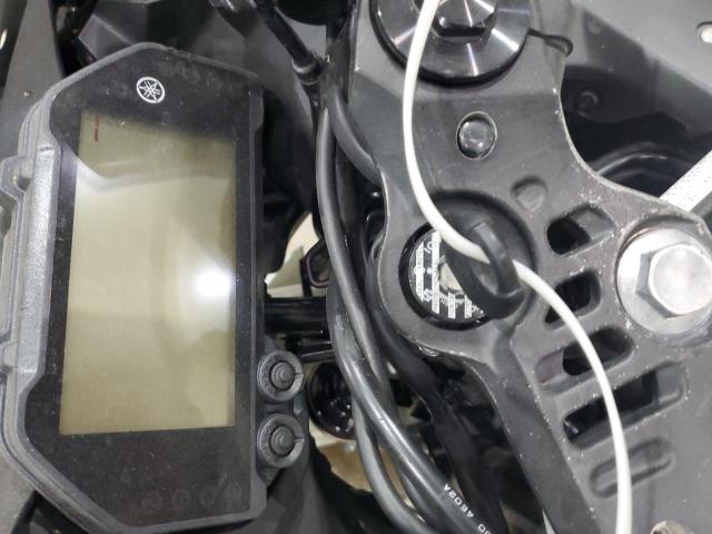 2024 YAMAHA YZFR3 A MH3RH18Y2RK017501
