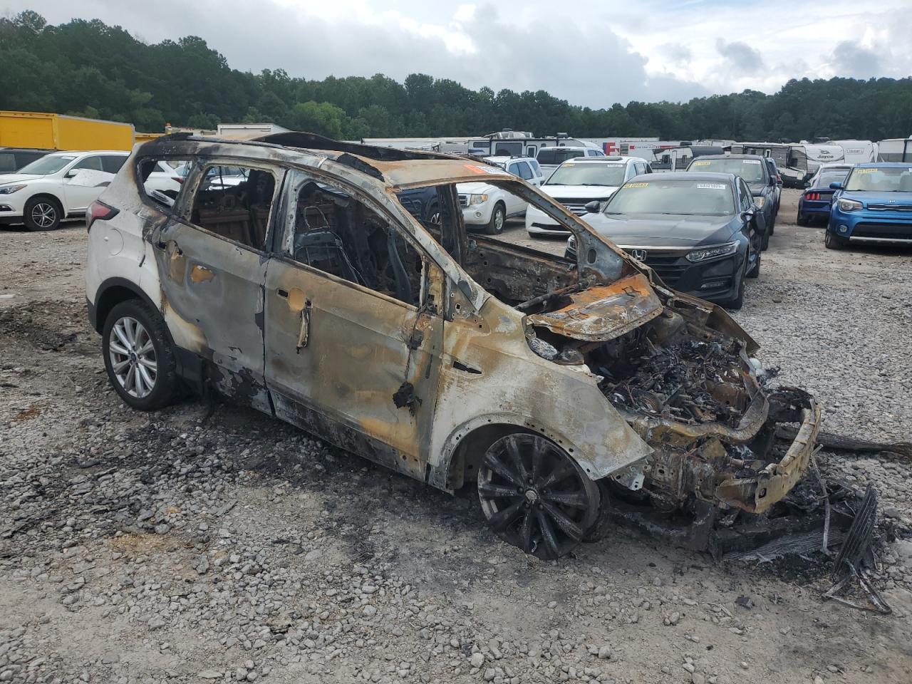 FORD ESCAPE TITANIUM