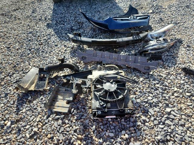 2014 HYUNDAI ELANTRA SE - KMHDH4AE4EU212360