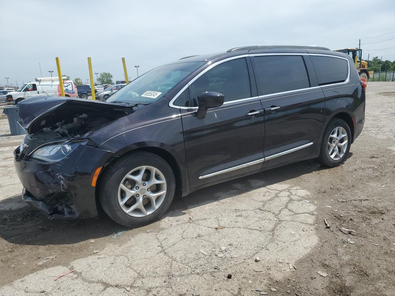 CHRYSLER PACIFICA TOURING L