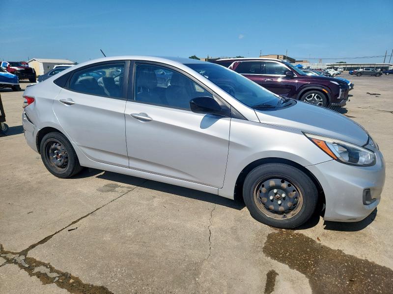 2016 HYUNDAI ACCENT SE KMHCT4AE2GU057384